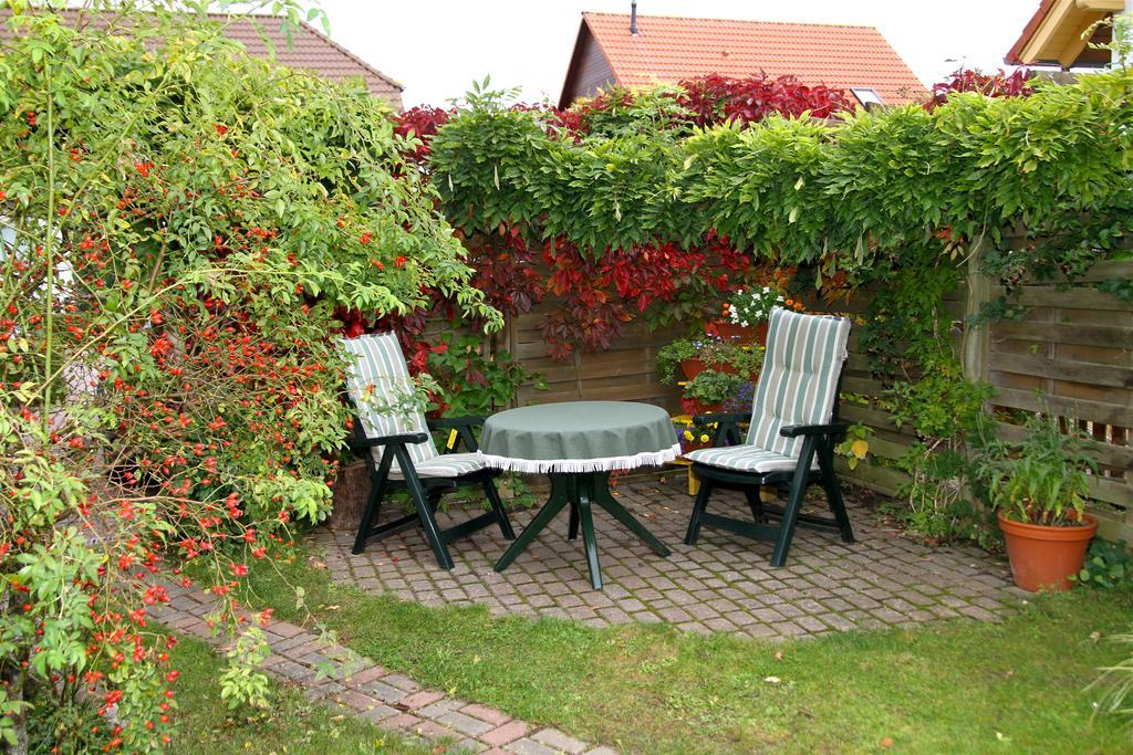 Sonnige Souterrain-Ferienwohnung Sassnitz Szoba fotó